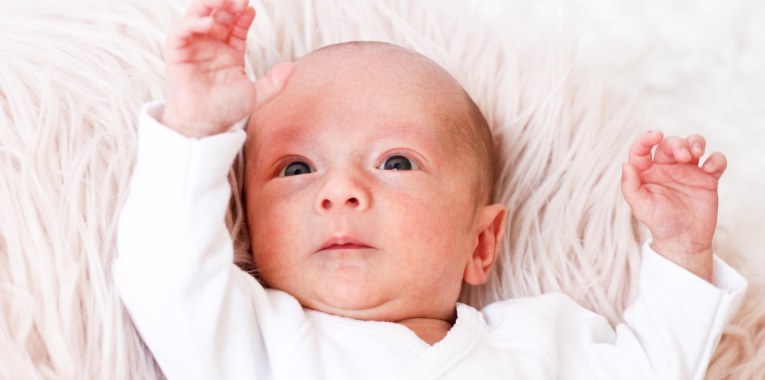 Photographe naissance mimet